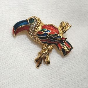 Vintage Toucan Gold Tone Enamel Rhinestone Brooch Pin